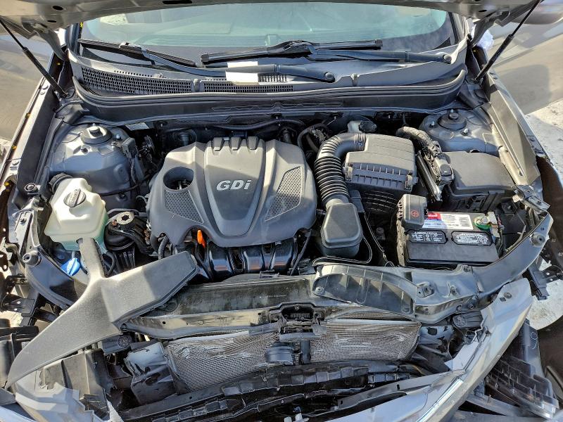 Photo 11 from auction – 2011 HYUNDAI SONATA with VIN 5NPEB4AC1BH125708