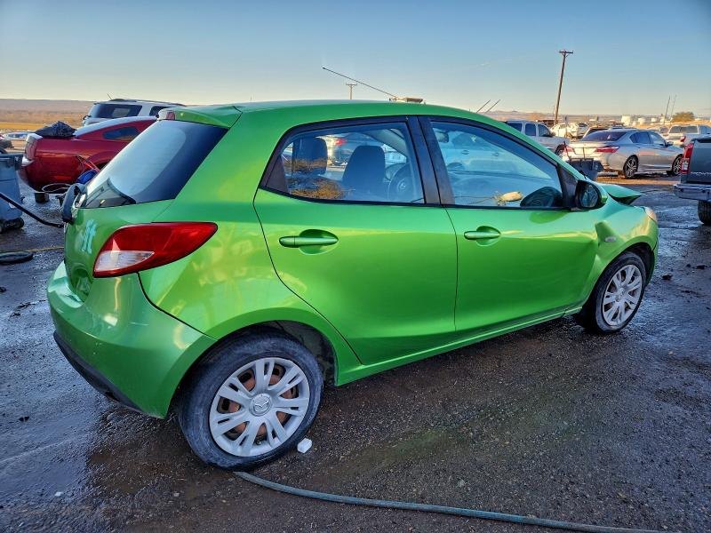 Photo 3 from auction – 2012 MAZDA MAZDA2 with VIN JM1DE1KZ6C0140353