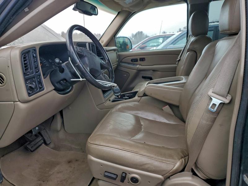 Photo 7 from auction – 2004 GMC NEW SIERRA with VIN 2GTEK19T741387417