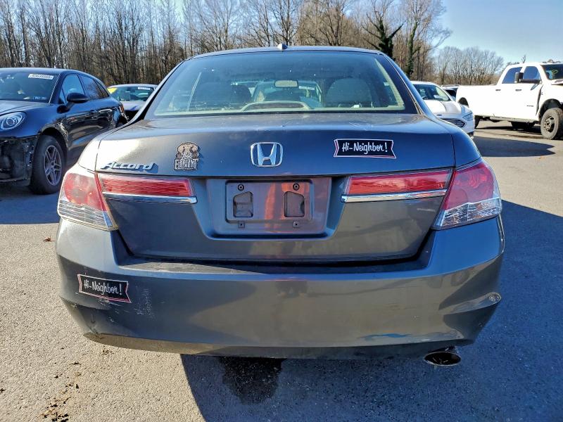 Photo 6 from auction – 2011 HONDA ACCORD EXL with VIN 1HGCP2F82BA065593