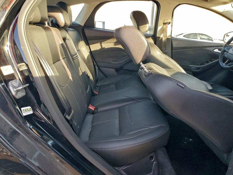 Photo 10 from auction – 2016 FORD FOCUS SE with VIN 1FADP3K28GL402439