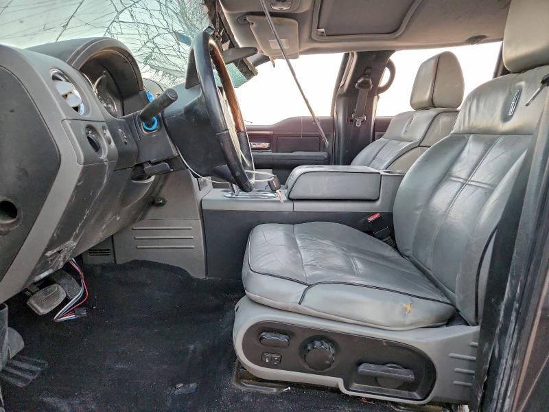 Фото 7 с аукциона – 2007 LINCOLN MARK LT с VIN 5LTPW16577FJ12174