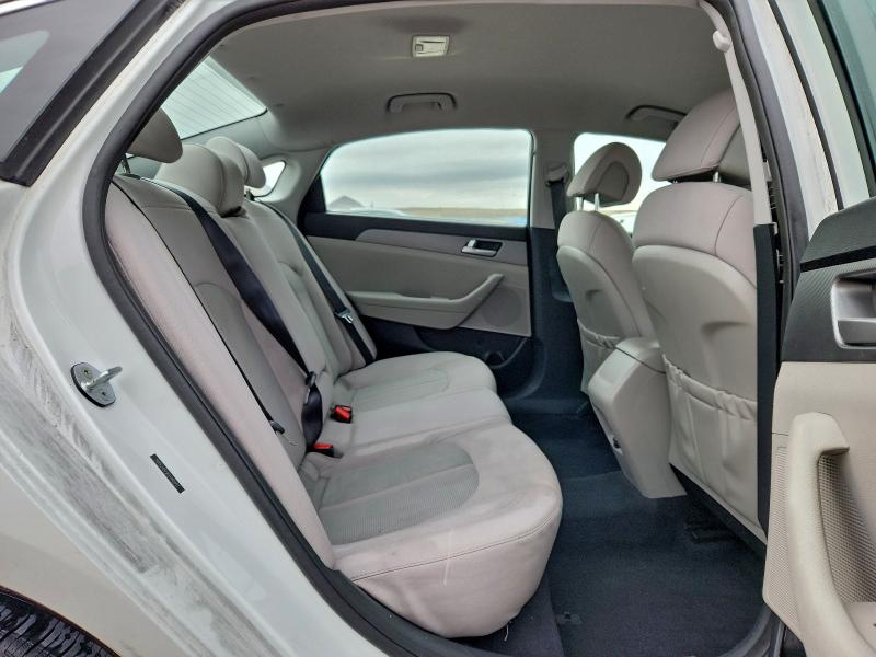 Photo 10 from auction – 2016 HYUNDAI SONATA SE with VIN 5NPE24AF2GH346557