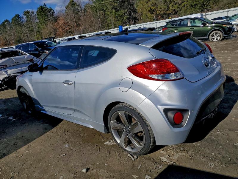 Photo 2 from auction – 2014 HYUNDAI VELOSTER T with VIN KMHTC6AE2EU207941