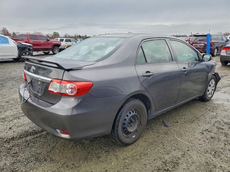 Photo 3 from auction – 2013 TOYOTA COROLLA BA with VIN 5YFBU4EE2DP136571