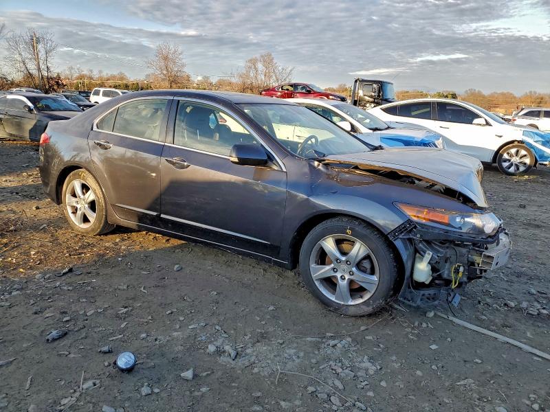 Photo 4 from auction – 2014 ACURA TSX TECH with VIN JH4CU2F62EC006105