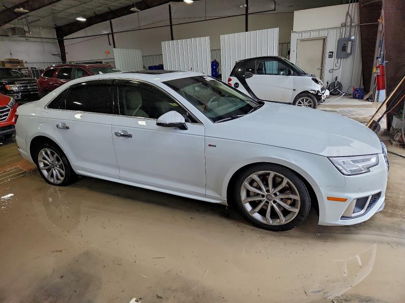 Photo 4 from auction – 2019 AUDI A4 PRESTIG with VIN WAUFNAF42KN004162