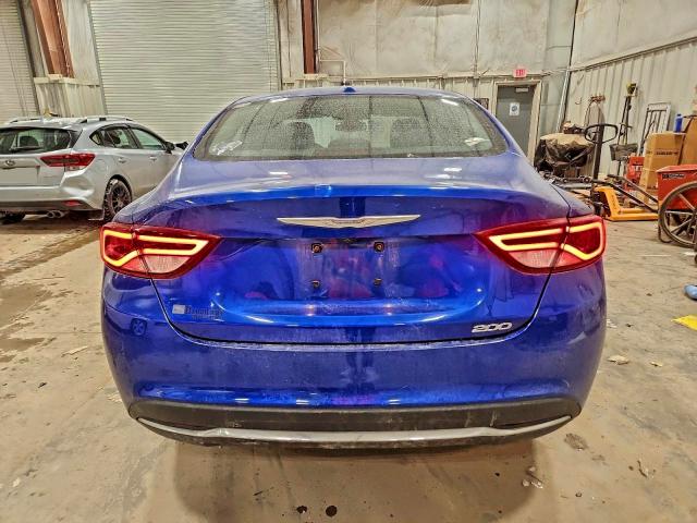 Photo 6 from auction – 2015 CHRYSLER 200 LIMITE with VIN 1C3CCCAB2FN710524