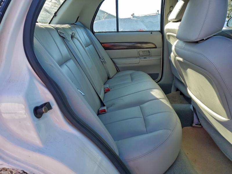 Photo 10 from auction – 2004 MERCURY GRAND MARQ with VIN 2MEFM74W74X618265