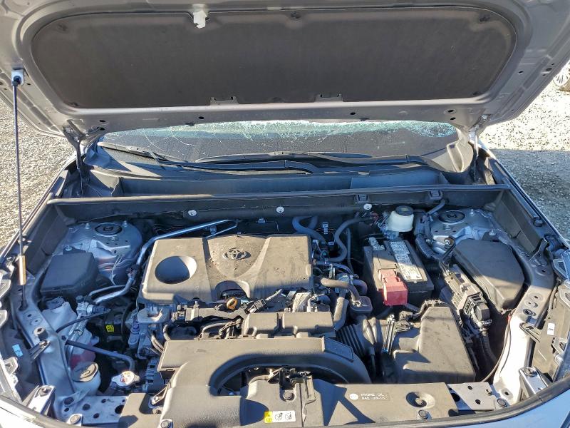 Photo 12 from auction – 2021 TOYOTA RAV4 LE with VIN 2T3K1RFV4MC165601