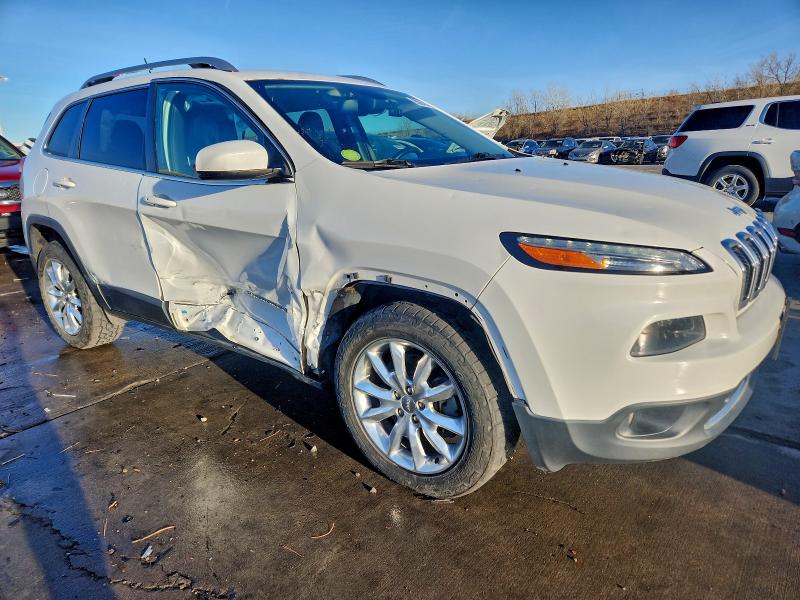 Photo 4 from auction – 2016 JEEP CHEROKEE L with VIN 1C4PJMDB4GW197096