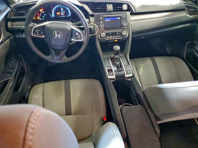 Photo 8 from auction – 2019 HONDA CIVIC LX with VIN 19XFC2F67KE023844