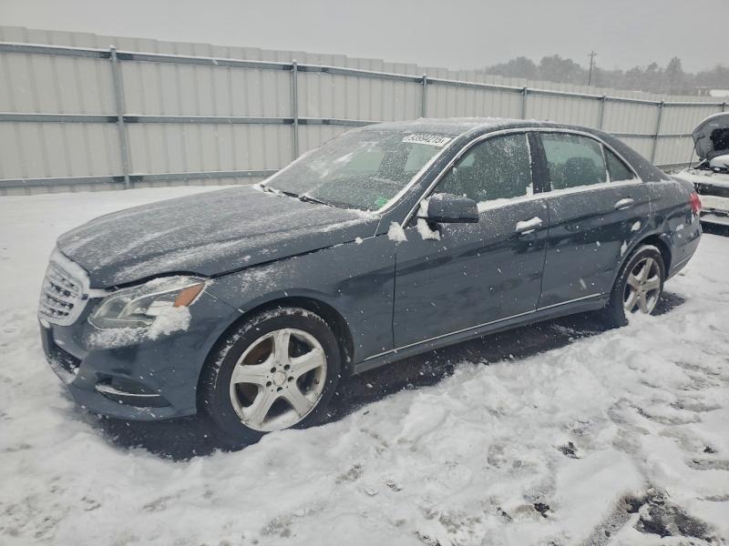 MERCEDES-BENZ E 350 4MAT 2014 with VIN WDDHF8JB8EA817272 - Photo from auction