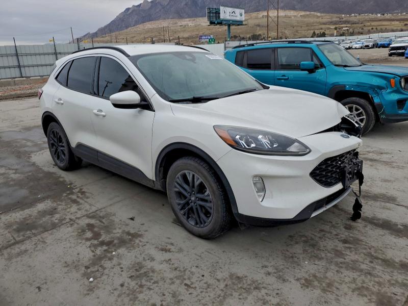 Photo 4 from auction – 2020 FORD ESCAPE SEL with VIN 1FMCU9H69LUA34526
