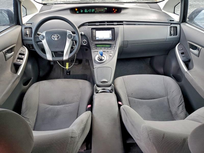 Photo 8 from auction – 2010 TOYOTA PRIUS with VIN JTDKN3DU8A0063597