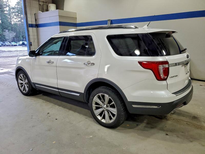 Photo 2 from auction – 2019 FORD EXPLORER L with VIN 1FM5K8F83KGA69685