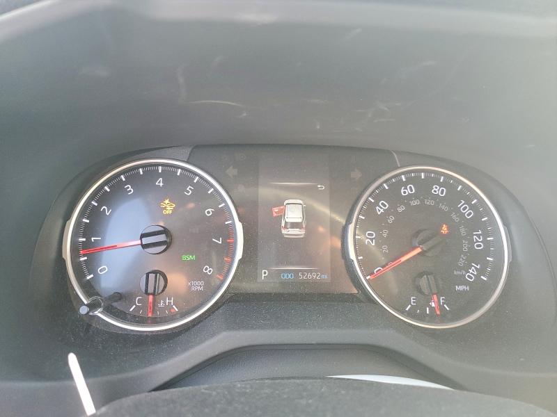 Photo 9 from auction – 2019 TOYOTA RAV4 XLE with VIN JTMW1RFV6KD023969