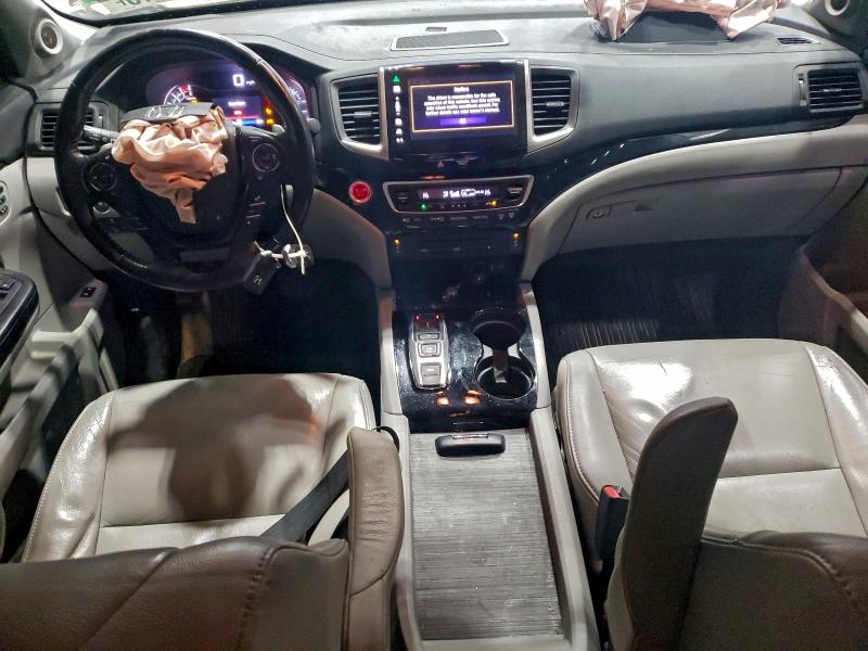Photo 8 from auction – 2016 HONDA PILOT TOUR with VIN 5FNYF5H91GB023056