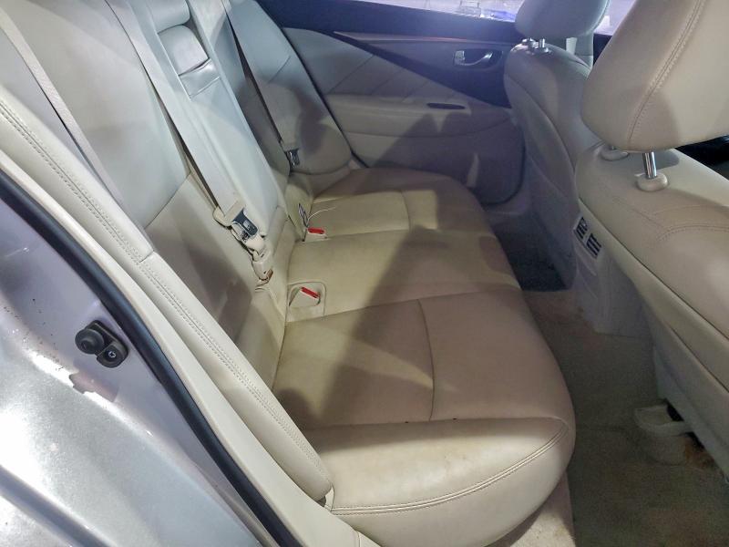 Photo 10 from auction – 2016 INFINITI Q50 PREMIU with VIN JN1EV7AR5GM345480