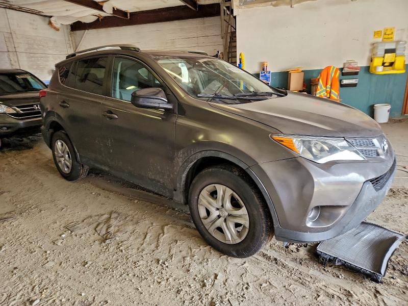 Photo 4 from auction – 2015 TOYOTA RAV4 LE with VIN 2T3ZFREV6FW160631