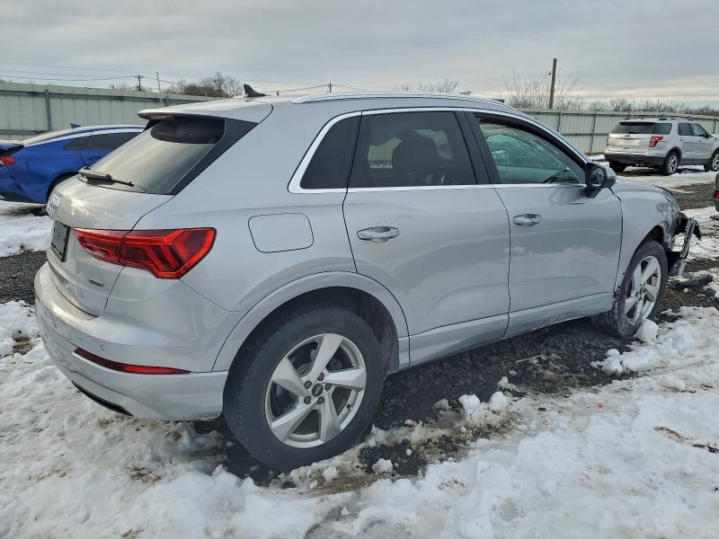 Photo 3 from auction – 2022 AUDI Q3 PREMIUM with VIN WA1BUCF34N1038892