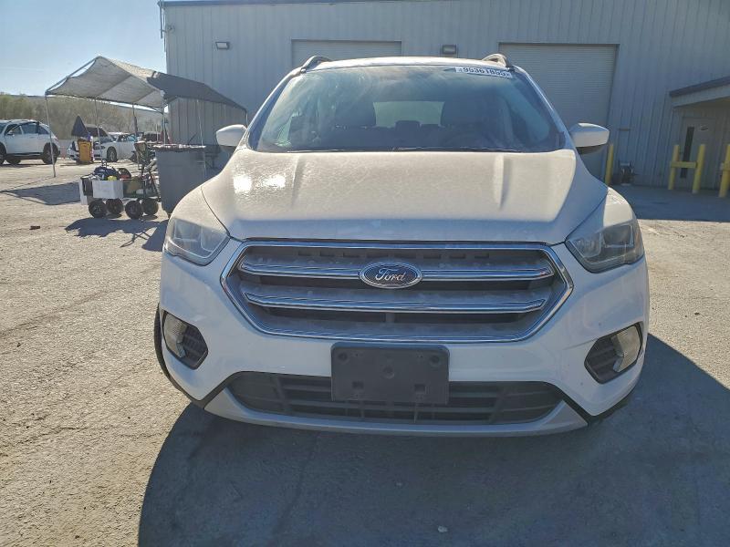 Photo 5 from auction – 2017 FORD ESCAPE SE with VIN 1FMCU9GD2HUA54883