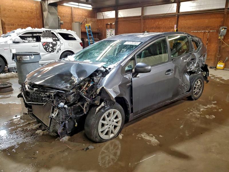 TOYOTA PRIUS V 2014 with VIN JTDZN3EUXEJ013152 - Photo from auction