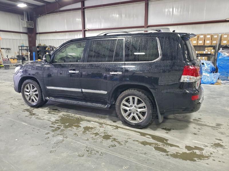 Photo 2 from auction – 2013 LEXUS LX 570 with VIN JTJHY7AX6D4109719