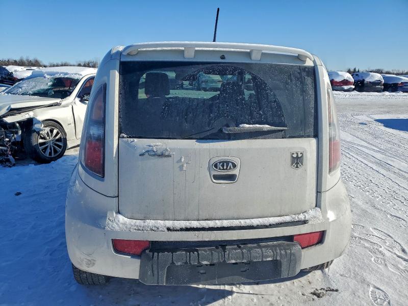 Zdjęcie 6 z aukcji – 2010 KIA SOUL + z VIN KNDJT2A23A7125431