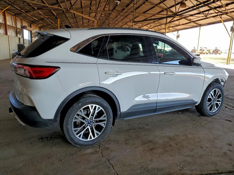 Photo 3 from auction – 2020 FORD ESCAPE SEL with VIN 1FMCU9H9XLUA28129
