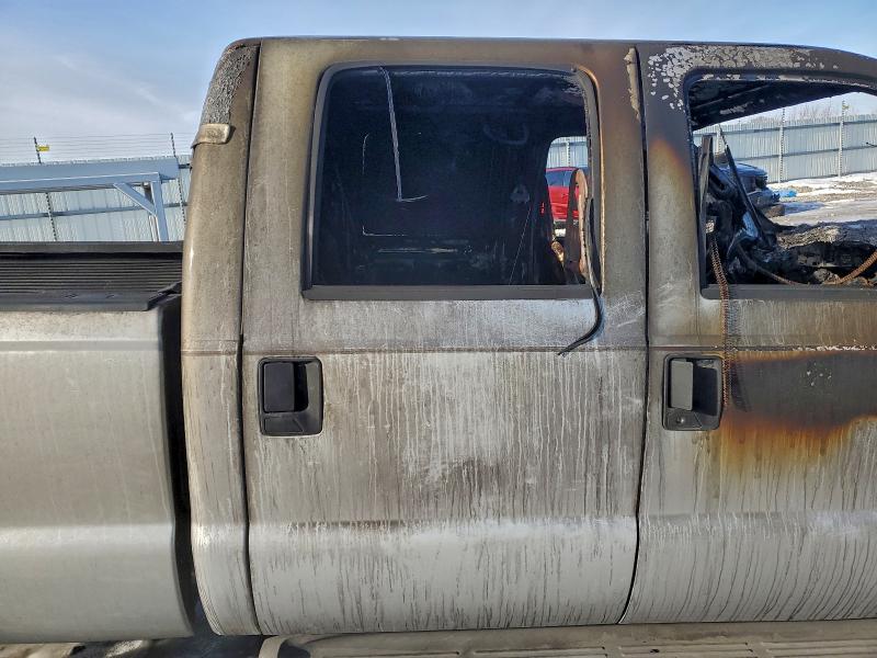Photo 10 from auction – 2004 FORD F350 SRW S with VIN 1FTSW31P84EA25757