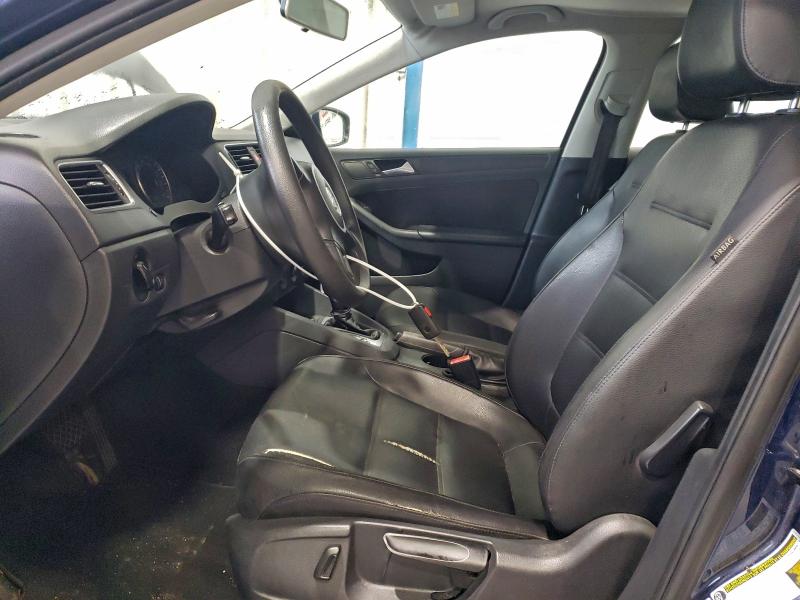 Photo 7 from auction – 2014 VOLKSWAGEN JETTA with VIN 3VWD17AJ5EM237583