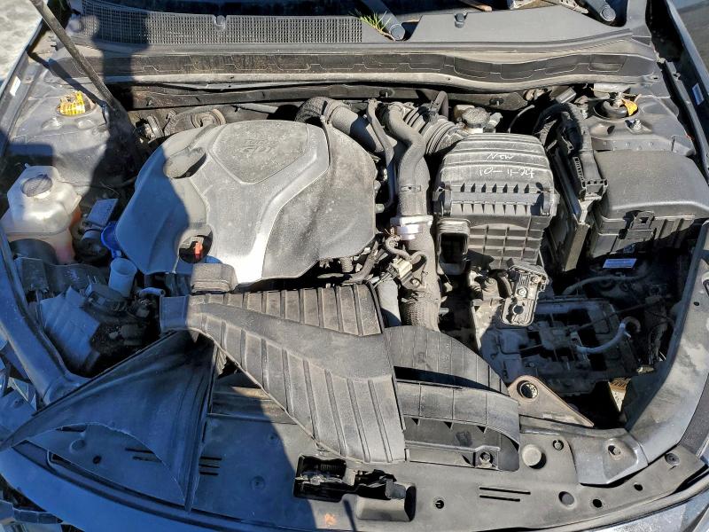 Photo 11 from auction – 2014 KIA OPTIMA SX with VIN 5XXGR4A67EG346826