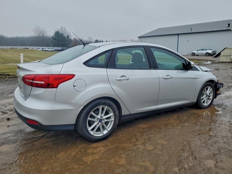 Photo 3 from auction – 2015 FORD FOCUS SE with VIN 1FADP3F23FL373439