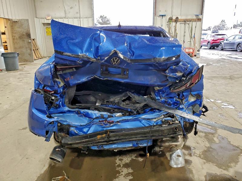 Photo 6 from auction – 2024 VOLKSWAGEN JETTA with VIN 3VW8T7BU9RM015042