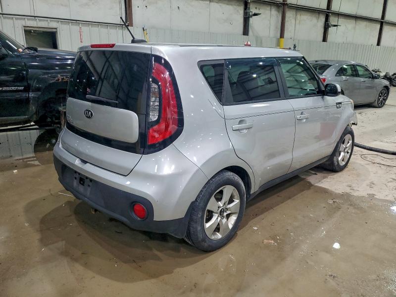 Photo 3 from auction – 2017 KIA SOUL with VIN KNDJN2A26H7443404