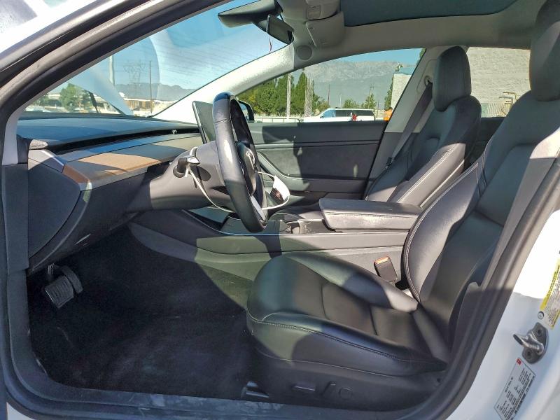 Photo 7 from auction – 2018 TESLA MODEL 3 with VIN 5YJ3E1EA6JF044383