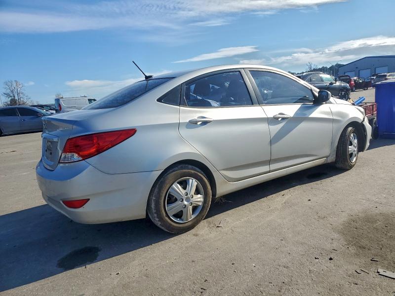 Photo 3 from auction – 2014 HYUNDAI ACCENT with VIN KMHCT4AE6EU736877