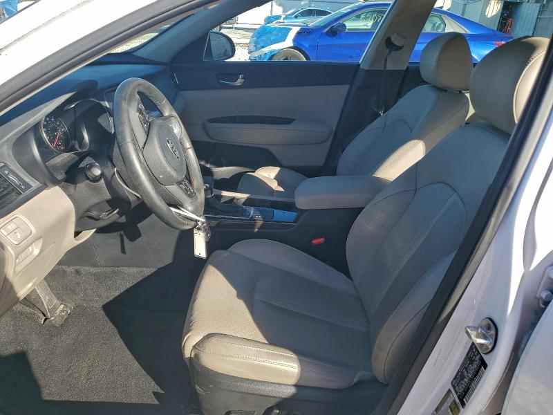 Photo 7 from auction – 2018 KIA OPTIMA EX with VIN 5XXGU4L39JG189330