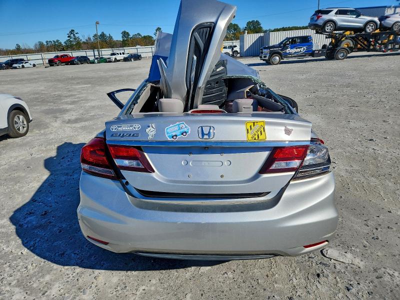 Photo 6 from auction – 2015 HONDA CIVIC LX with VIN 19XFB2F53FE107045
