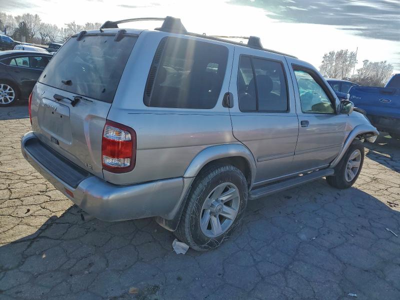 Photo 3 from auction – 2002 NISSAN PATHFINDER with VIN JN8DR09YX2W746217