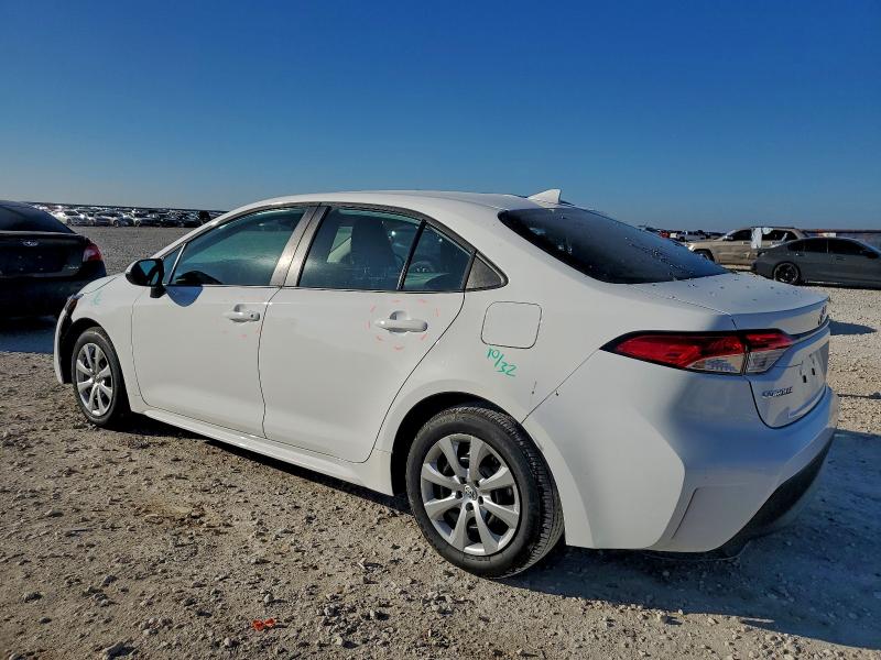 Foto 2 de la subasta – 2026 TOYOTA COROLLA LE con VIN 5YFB4MDE4TP366273