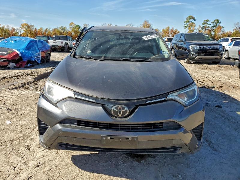 Photo 5 from auction – 2018 TOYOTA RAV4 LE with VIN JTMBFREV2JJ742007