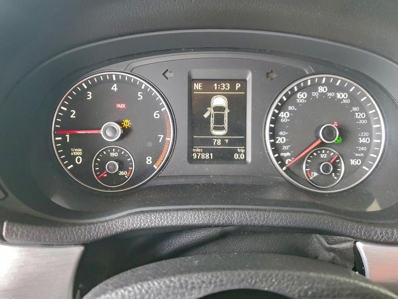 Photo 9 from auction – 2012 VOLKSWAGEN PASSAT SE with VIN 1VWBM7A35CC062542