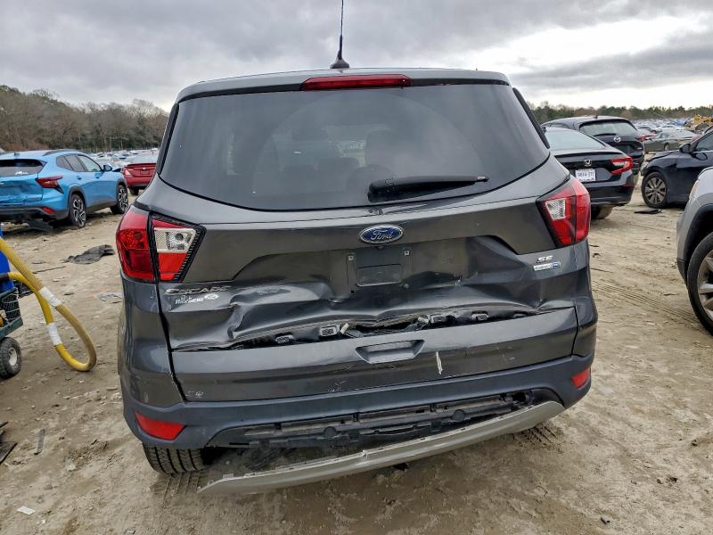 Photo 6 from auction – 2019 FORD ESCAPE with VIN 1FMCU9GD6KUB44092