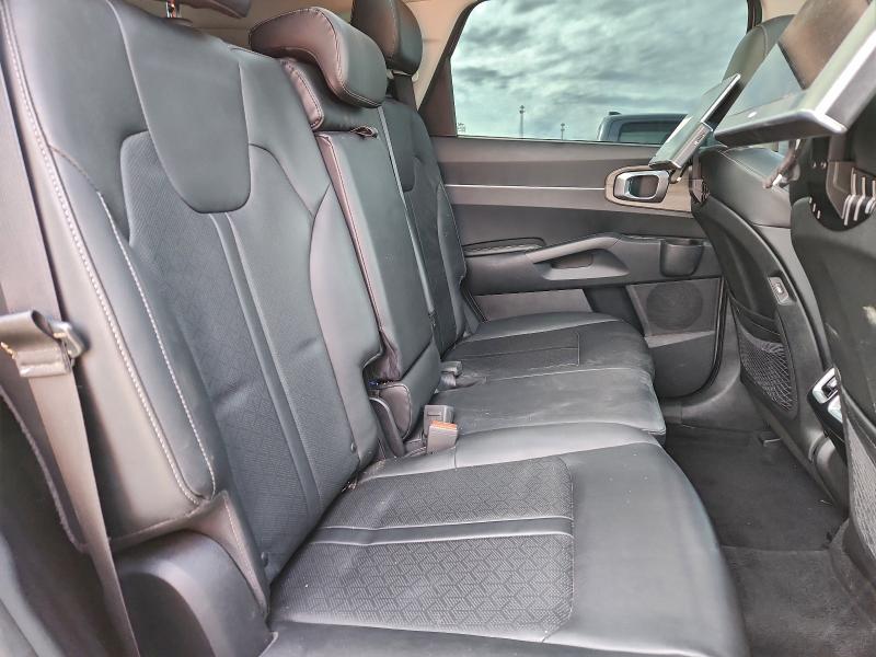 Photo 11 from auction – 2022 KIA SORENTO S with VIN 5XYRLDLC7NG140835