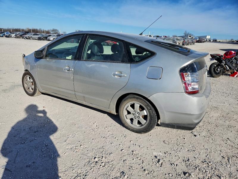 Photo 2 from auction – 2005 TOYOTA PRIUS with VIN JTDKB20U353125940
