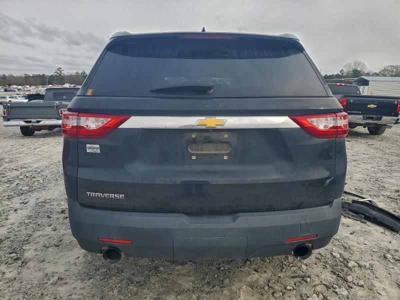 Photo 6 from auction – 2019 CHEVROLET TRAVERSE L with VIN 1GNERFKW3KJ227378