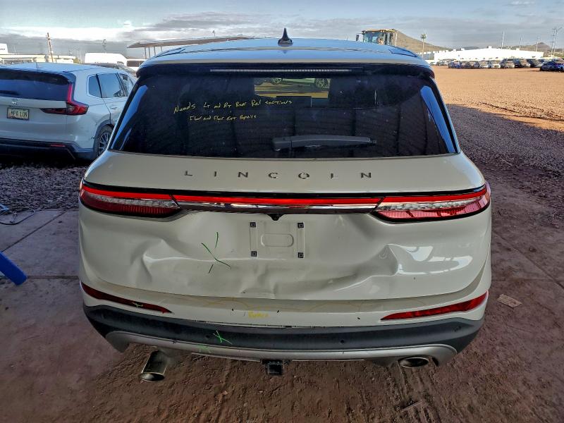 Foto 6 de la subasta – 2024 LINCOLN CORSAIR con VIN 5LMCJ1CA2RUL08063