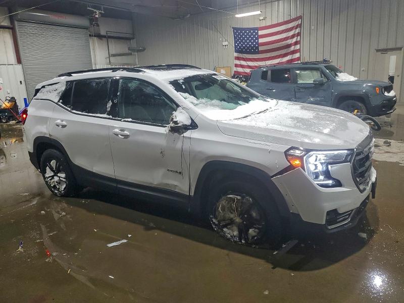 Photo 4 from auction – 2022 GMC TERRAIN AT with VIN 3GKALYEV5NL181769